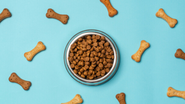 Pet food korner