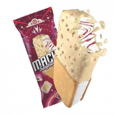 Macho Sandwich Yogurt & Acai Berry 129ml Frikom